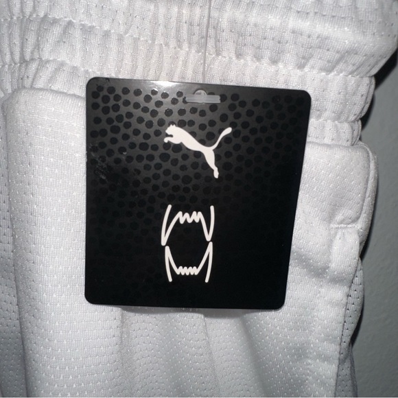 Puma Women's Foundation Basketball Draw String‎ Shorts Sz L White NWT MSRP $40 - Picture 4 of 5